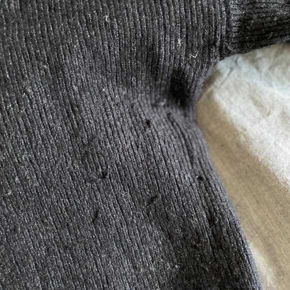 Roots Mockneck Wool Cashmere Sweater - Picture 3 of 7